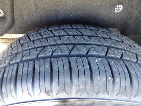 Used 2022 Ford Transit Connect XL image 56