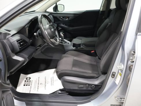 Used 2024 Subaru Outback Premium AWD/4WD image 10