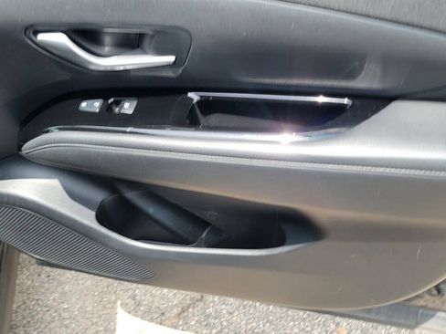 Used 2022 Hyundai Tucson Limited w/ Cargo Package FWD image 25