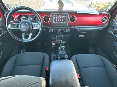 Used 2021 Jeep Gladiator Rubicon w/ Safety Group AWD/4WD image 20