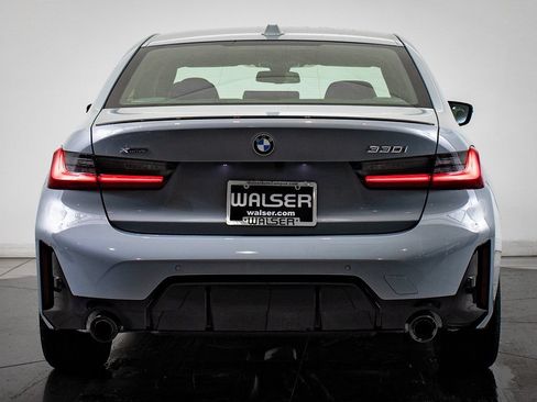 Used 2025 BMW 330i xDrive Sedan w/ M Sport Package AWD/4WD image 7