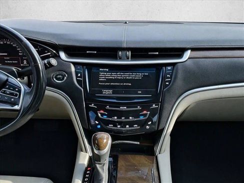 Used 2018 Cadillac XTS Luxury FWD image 20