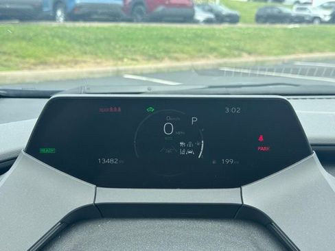 Used 2023 Toyota Prius XLE FWD image 19
