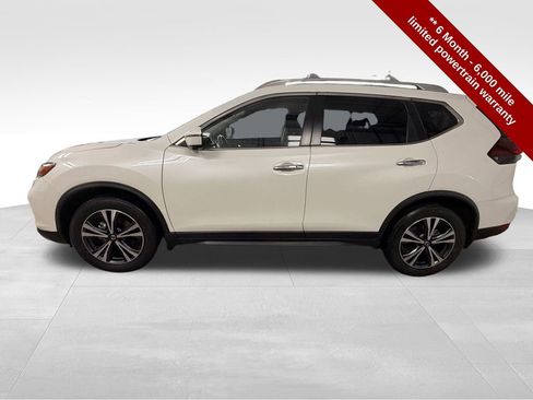 Used 2020 Nissan Rogue SV w/ Premium Package image 2