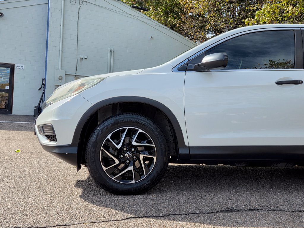 Used 2016 Honda CR-V SE image 10
