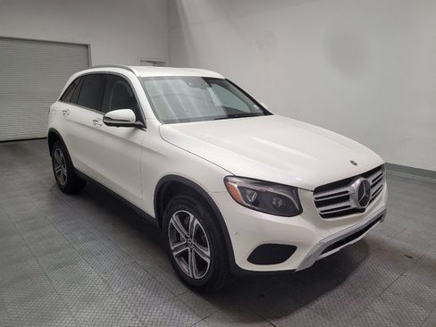 Used 2018 Mercedes-Benz GLC 300 4MATIC image 13