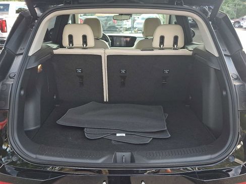 Certified 2024 Buick Encore GX Avenir w/ Avenir Convenience Package image 30