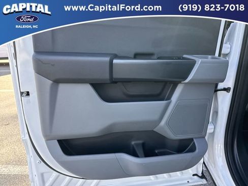 Certified 2023 Ford F150 XL w/ XL Chrome Appearance Package image 17