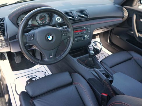 Used 2011 BMW 1 Series M image 18