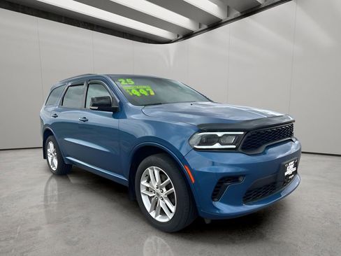 Used 2025 Dodge Durango GT image 7
