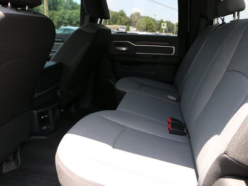 Used 2022 RAM 2500 Big Horn AWD/4WD image 19