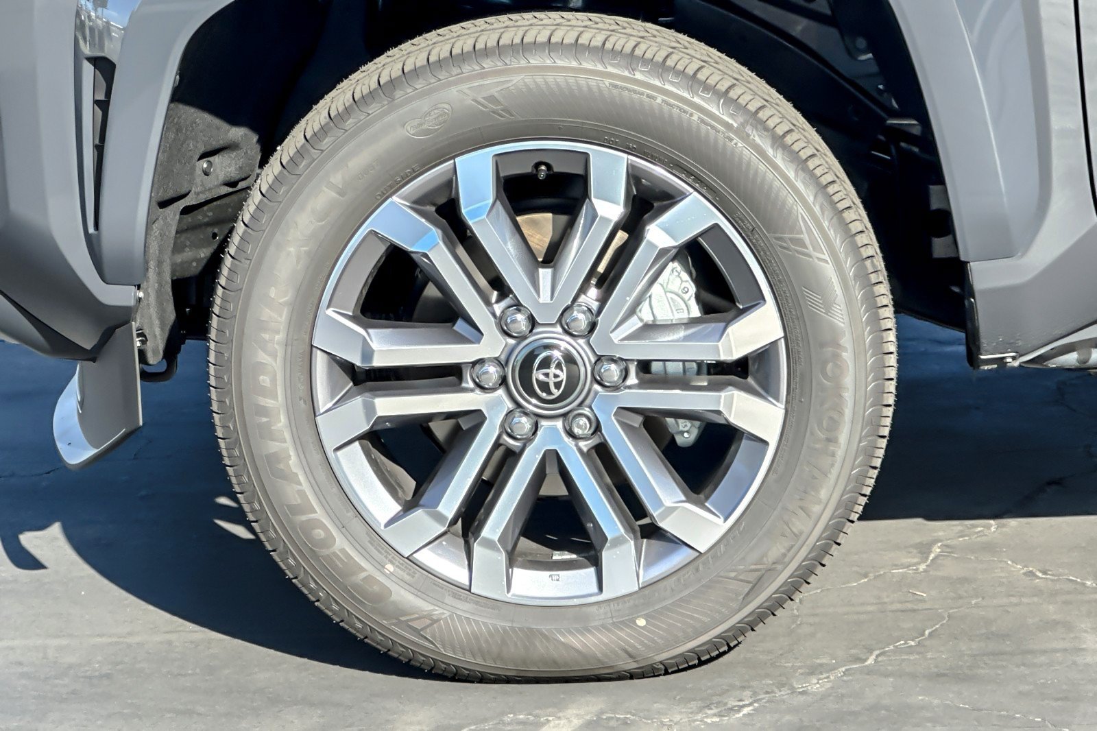 New 2026 Toyota 4Runner Limited w/ Tow Technology Package AWD/4WD image 33