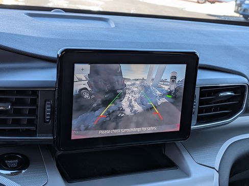 Used 2024 Ford Explorer XLT w/ Equipment Group 202A image 36