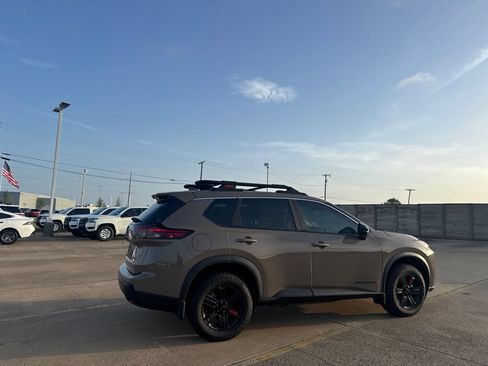 Certified 2025 Nissan Rogue SV w/ Rock Creek Premium Package AWD/4WD image 20