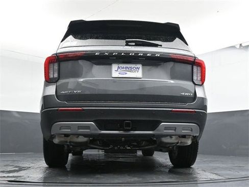 New 2026 Ford Explorer Active w/ Active Comfort Package image 29