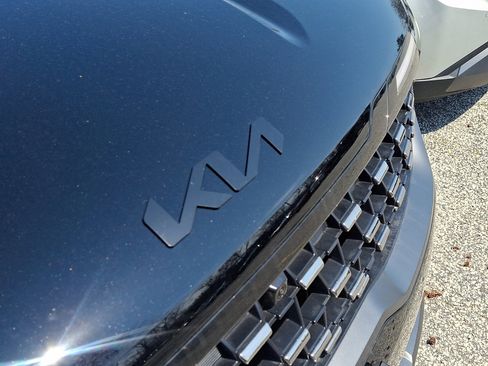 New 2026 Kia Carnival SX image 5