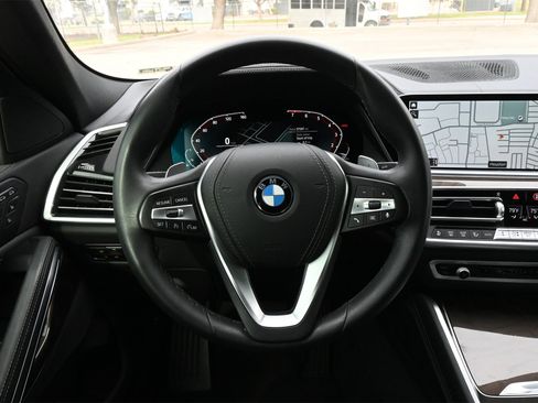 Used 2023 BMW X6 xDrive40i w/ Luxury Seating Package image 10