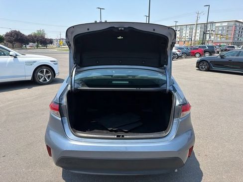 Used 2024 Toyota Corolla LE FWD image 5