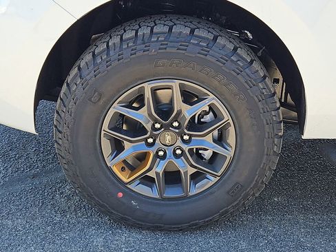 New 2026 Ford Expedition Tremor image 17