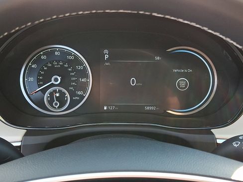 Certified 2022 Genesis GV70 2.5T w/ Advanced Package image 24