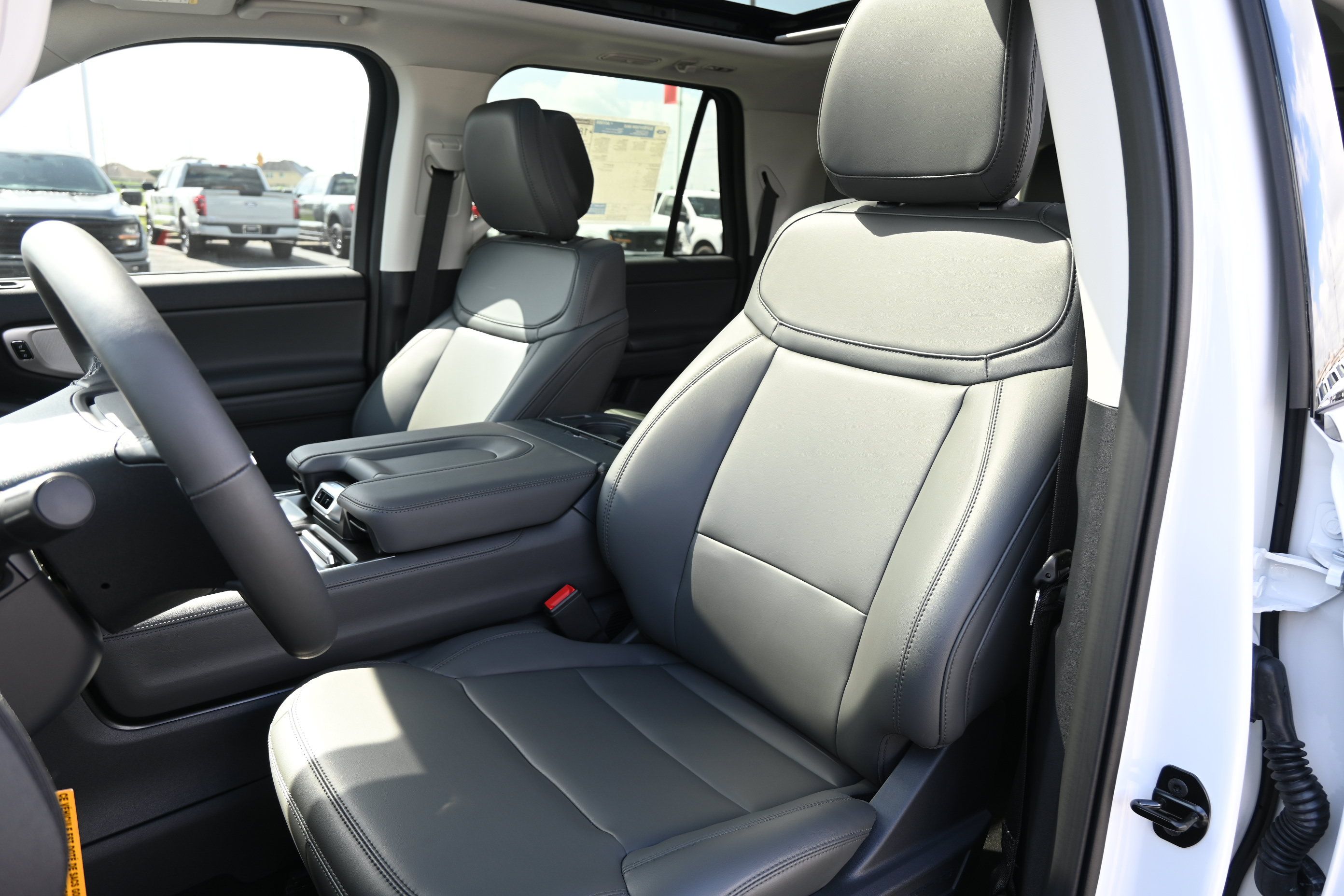 New 2027 Ford Expedition Max Active RWD image 32
