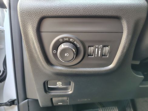New 2026 Jeep Grand Cherokee Limited AWD/4WD image 24