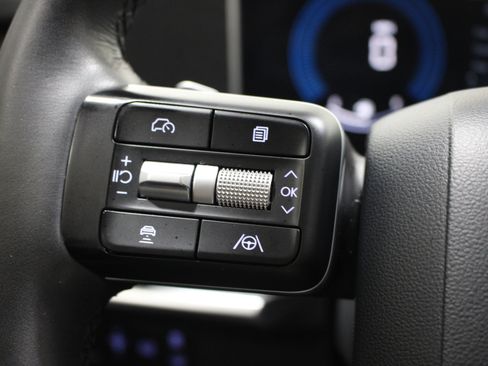 Used 2024 Hyundai Santa Fe XRT AWD/4WD image 11