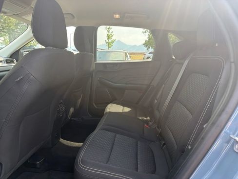 Used 2025 Ford Escape Active AWD/4WD image 18