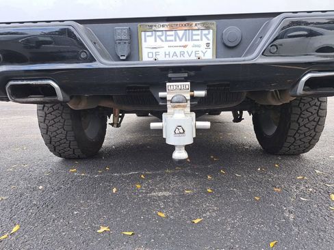 Used 2022 Chevrolet Silverado 1500 LT Trail Boss w/ LT Trail Boss Premium Package image 27