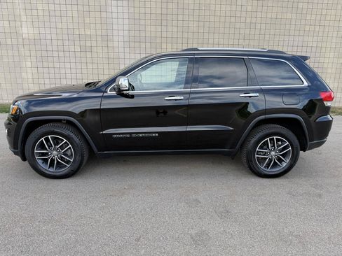 Used 2017 Jeep Grand Cherokee Limited w/ Luxury Group II AWD/4WD image 8