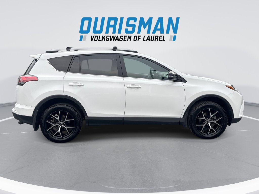 Used 2018 Toyota RAV4 SE w/ Advanced Technology Package AWD/4WD image 9