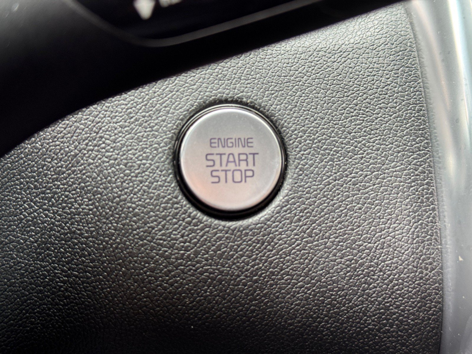 Used 2022 Kia Sorento SX FWD image 22