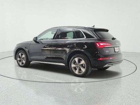 Used 2023 Audi Q5 2.0T Premium Plus w/ Premium Plus Package AWD/4WD image 7