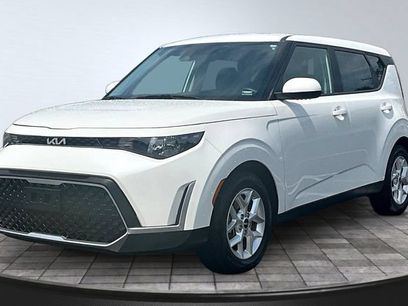Certified 2024 Kia Soul LX w/ Option Group 015