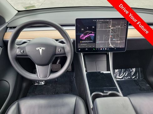 Used 2021 Tesla Model Y Long Range AWD/4WD image 4