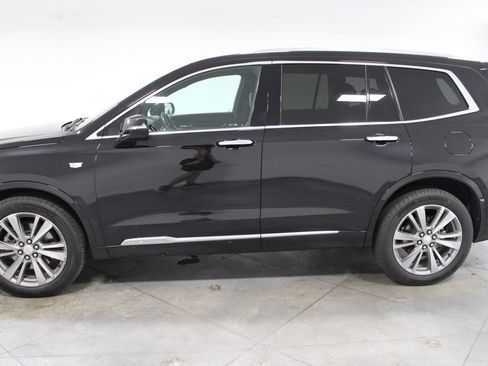 Used 2024 Cadillac XT6 Premium Luxury AWD/4WD image 6