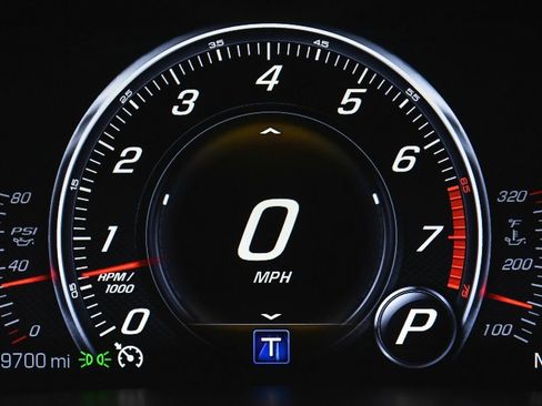 Used 2015 Chevrolet Corvette Z06 w/ 3LZ Preferred Equipment Group image 23