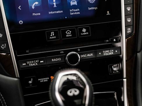 Used 2018 INFINITI Q50 Luxe w/ Essential Package (3.0T Luxe) image 28