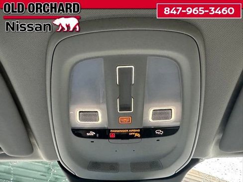 Used 2025 Volvo XC60 B5 Plus image 21