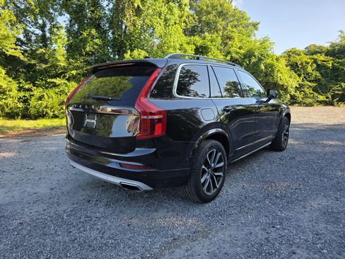 Used 2016 Volvo XC90 T6 Momentum w/ Momentum Plus Package AWD/4WD image 8