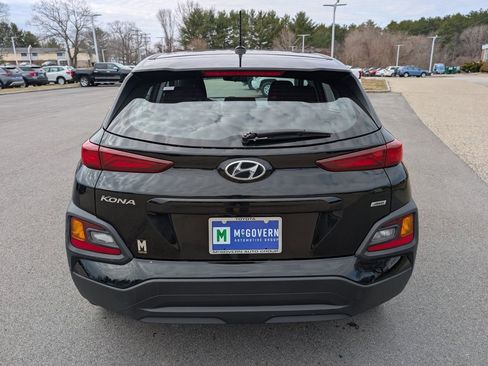 Used 2021 Hyundai Kona SE w/ Cargo Package image 4