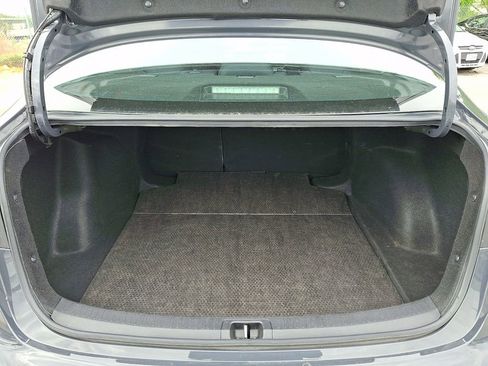 Used 2024 Toyota Corolla LE FWD image 28