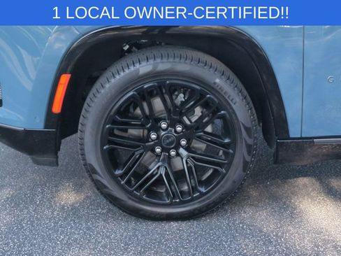Certified 2026 Jeep Grand Wagoneer Limited AWD/4WD image 10