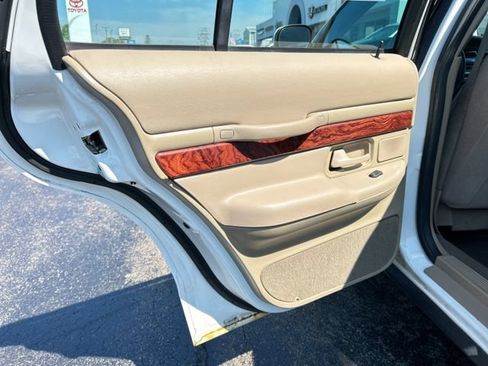 Used 2001 Mercury Grand Marquis GS RWD image 20