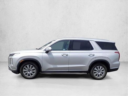 Used 2025 Hyundai Palisade SEL AWD/4WD image 2