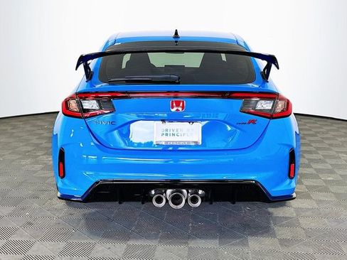 Used 2025 Honda Civic Type R image 7