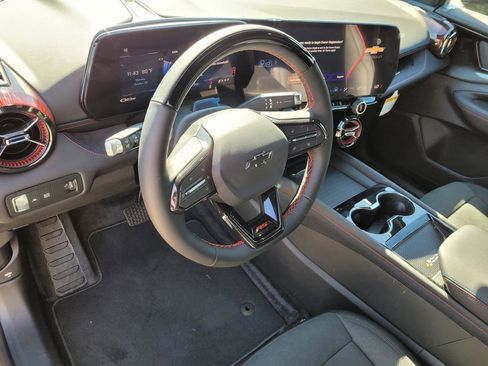 New 2026 Chevrolet Blazer EV RS w/ Super Cruise Package image 18