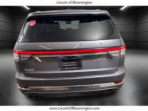 Certified 2022 Lincoln Aviator Reserve w/ Equipment Group 201A image 6