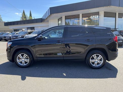 Used 2018 GMC Terrain SLE AWD/4WD image 2