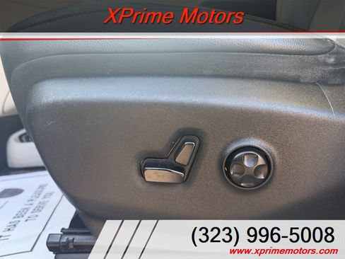 Used 2019 Chrysler Pacifica Touring-L w/ Advanced Safetytec Group FWD image 20